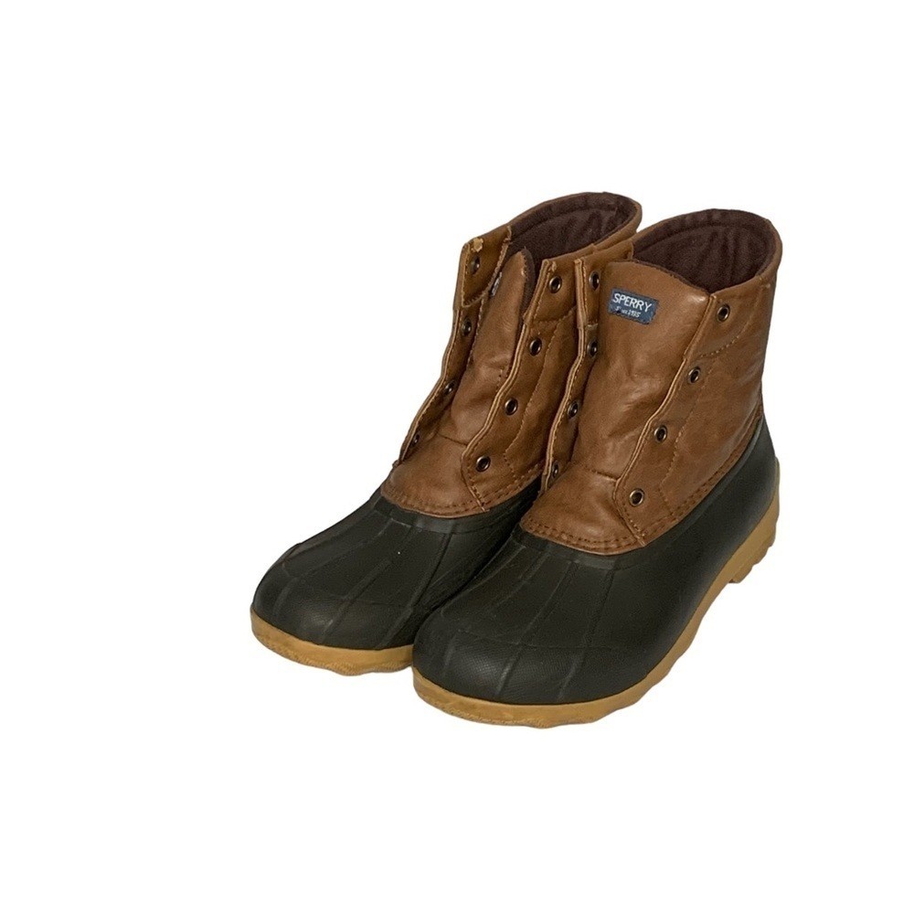 Sperry boys Port Boot‎ in brown laces missing. Size 6